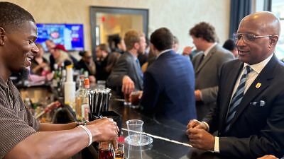 Burger and drink at Ruegers restaurant